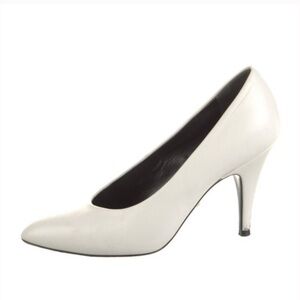 Gucci Elegant White Women’s Pumps Size 42